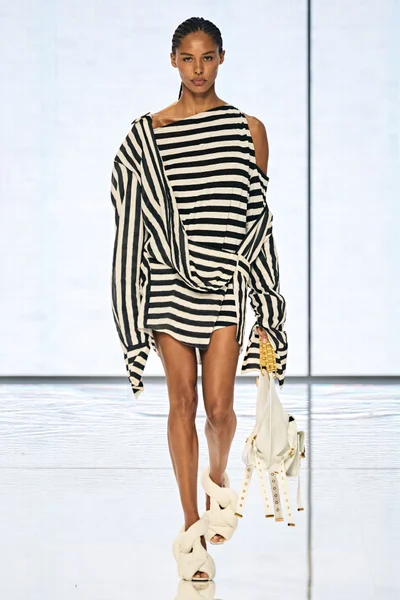 Look 21